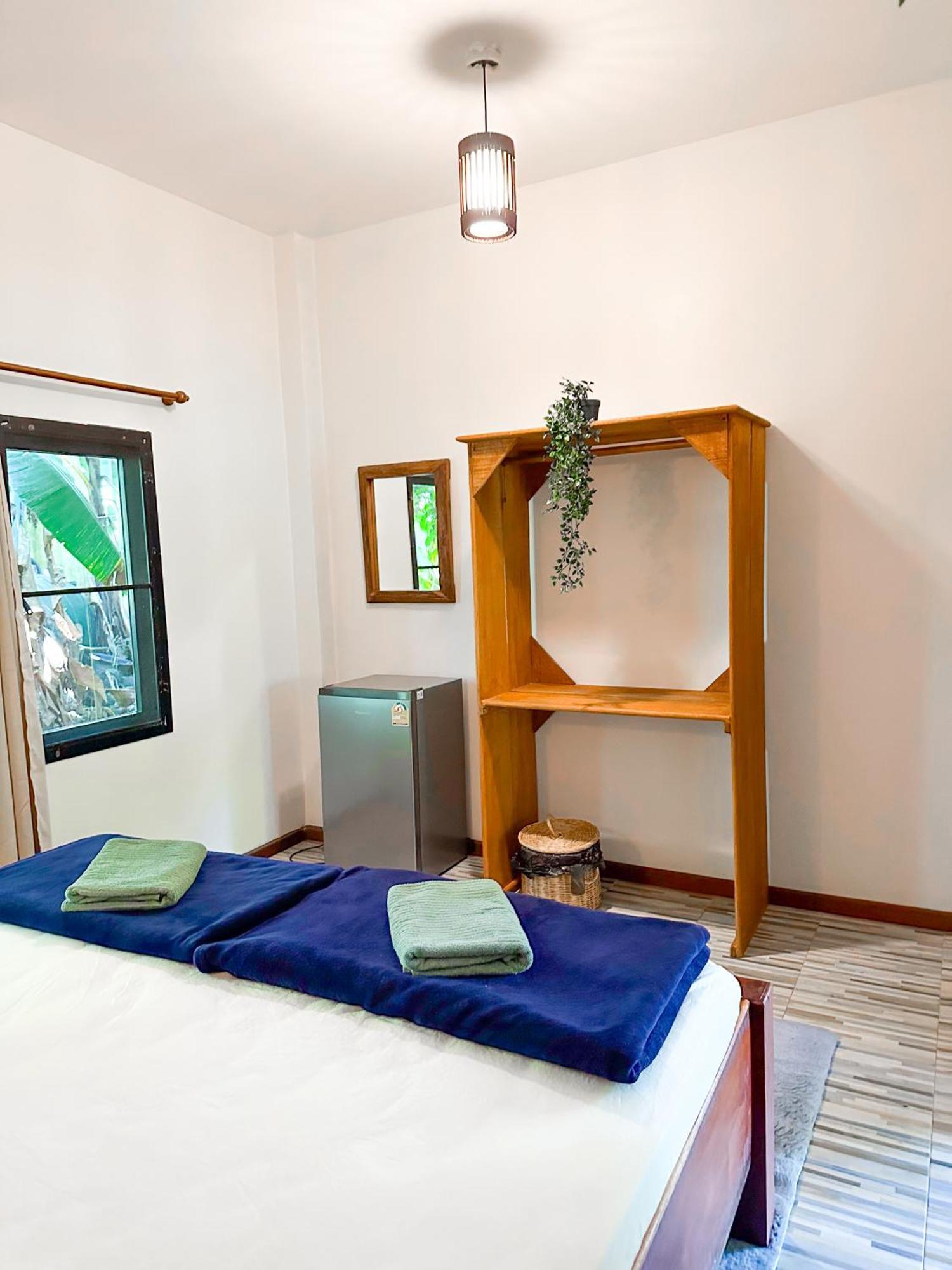 Jungle Vibes Hotell Thongsala Exteriör bild